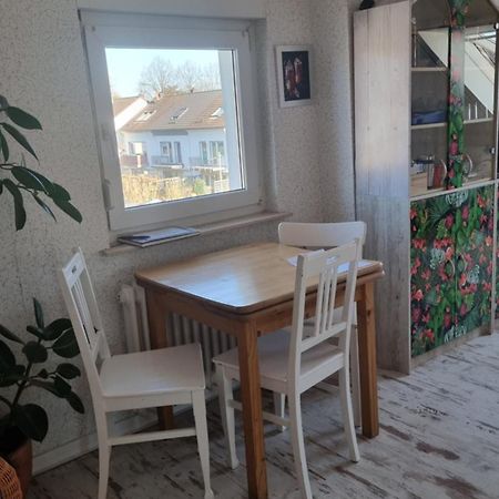 Gemuetliche Zimmer Im Einfamilienhaus Cologne Luaran gambar